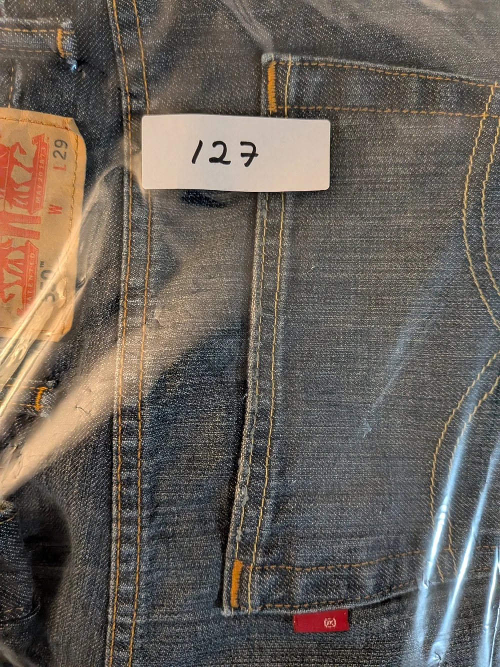 Levis 550 Relaxed Fit Dark Wash Denim Jeans Mens 44x29 Blue 01550-2765